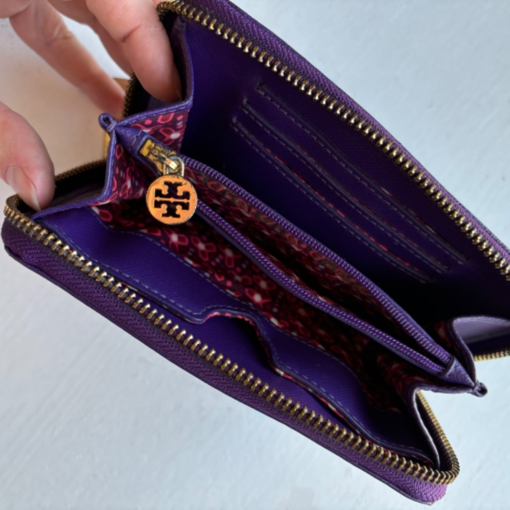 Tory Burch wallet - Picture 5 of 5